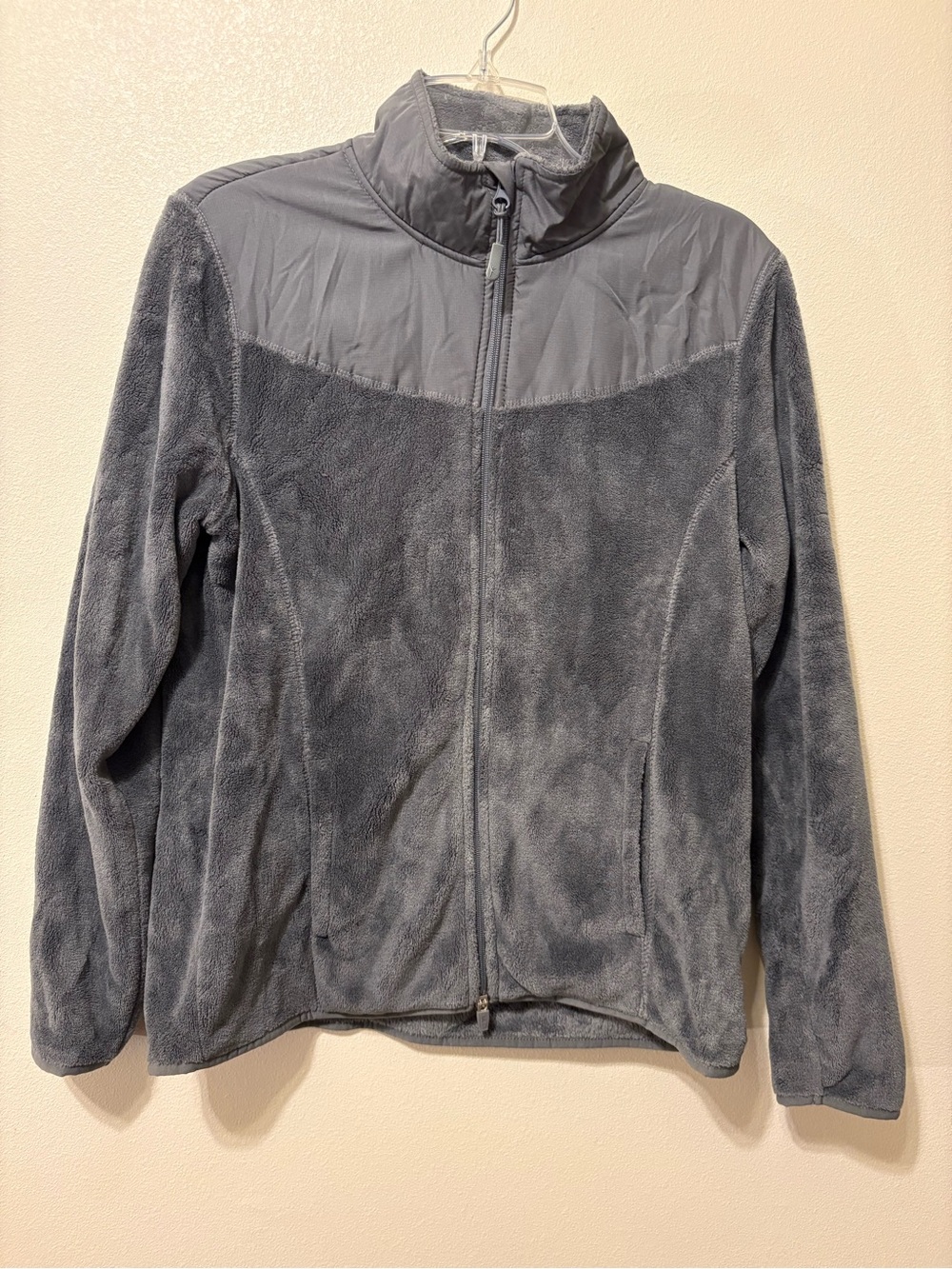 Woman’s Grey Full-Zip Fleece Jacket